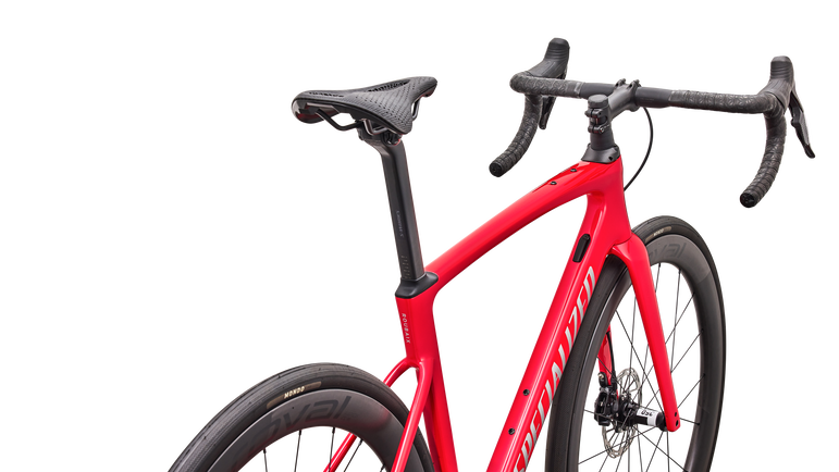 Roubaix SL8 Pro - SRAM Force AXS