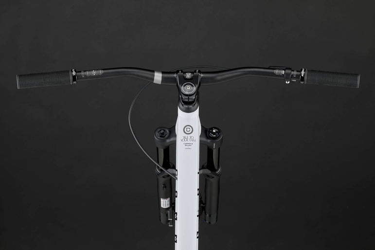 COMMENCAL ABSOLUT PURE WHITE 2026