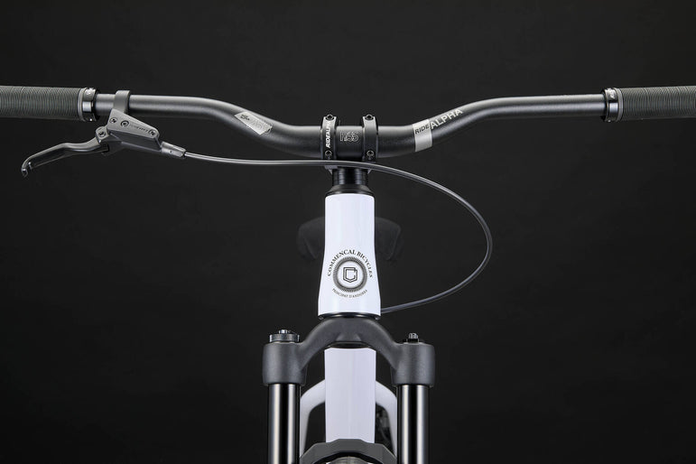 COMMENCAL ABSOLUT PURE WHITE 2026