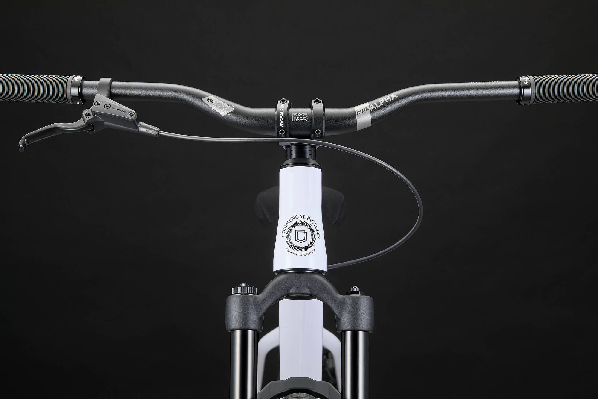 COMMENCAL ABSOLUT PURE WHITE 2026