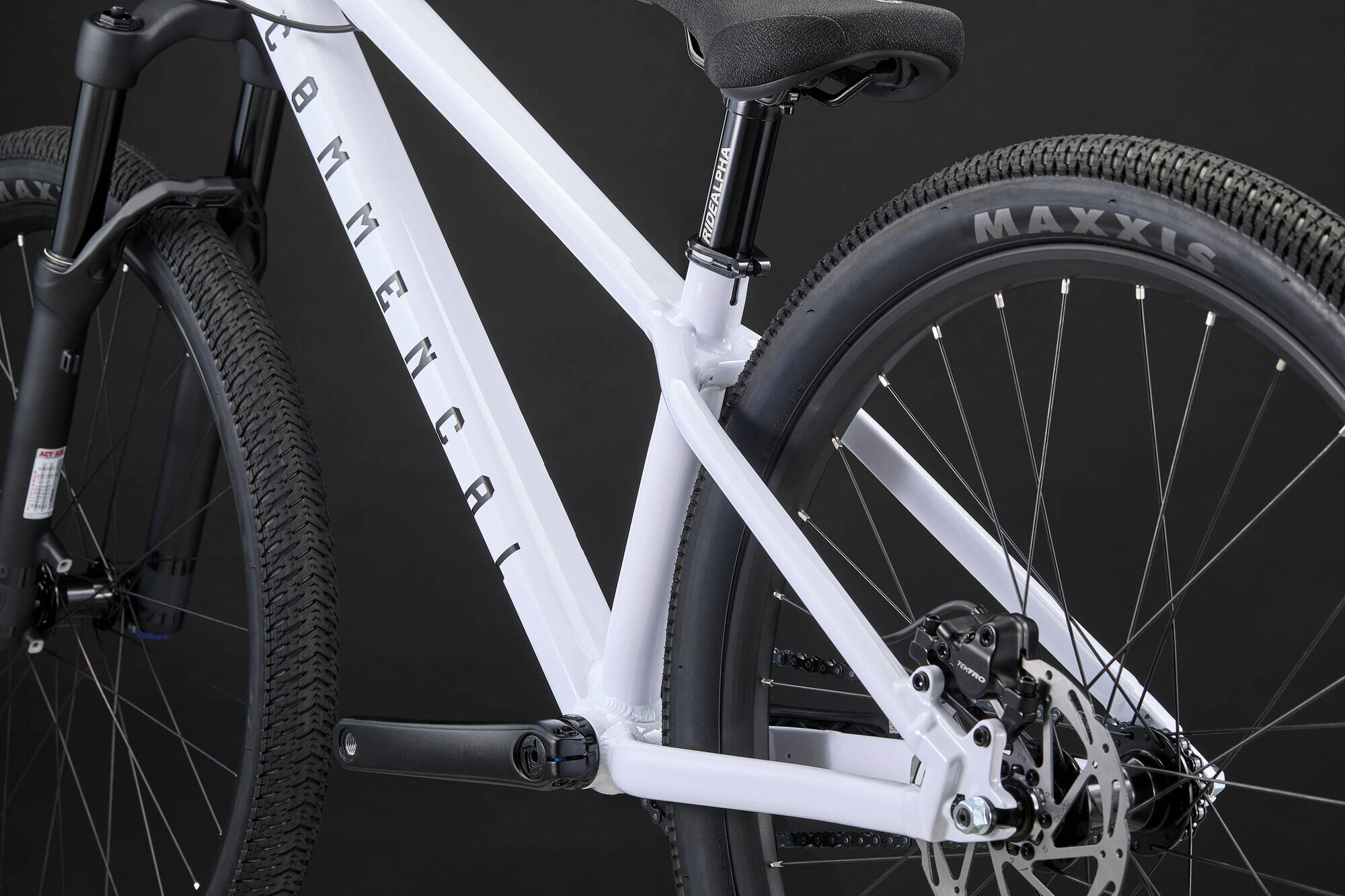 COMMENCAL ABSOLUT PURE WHITE 2026