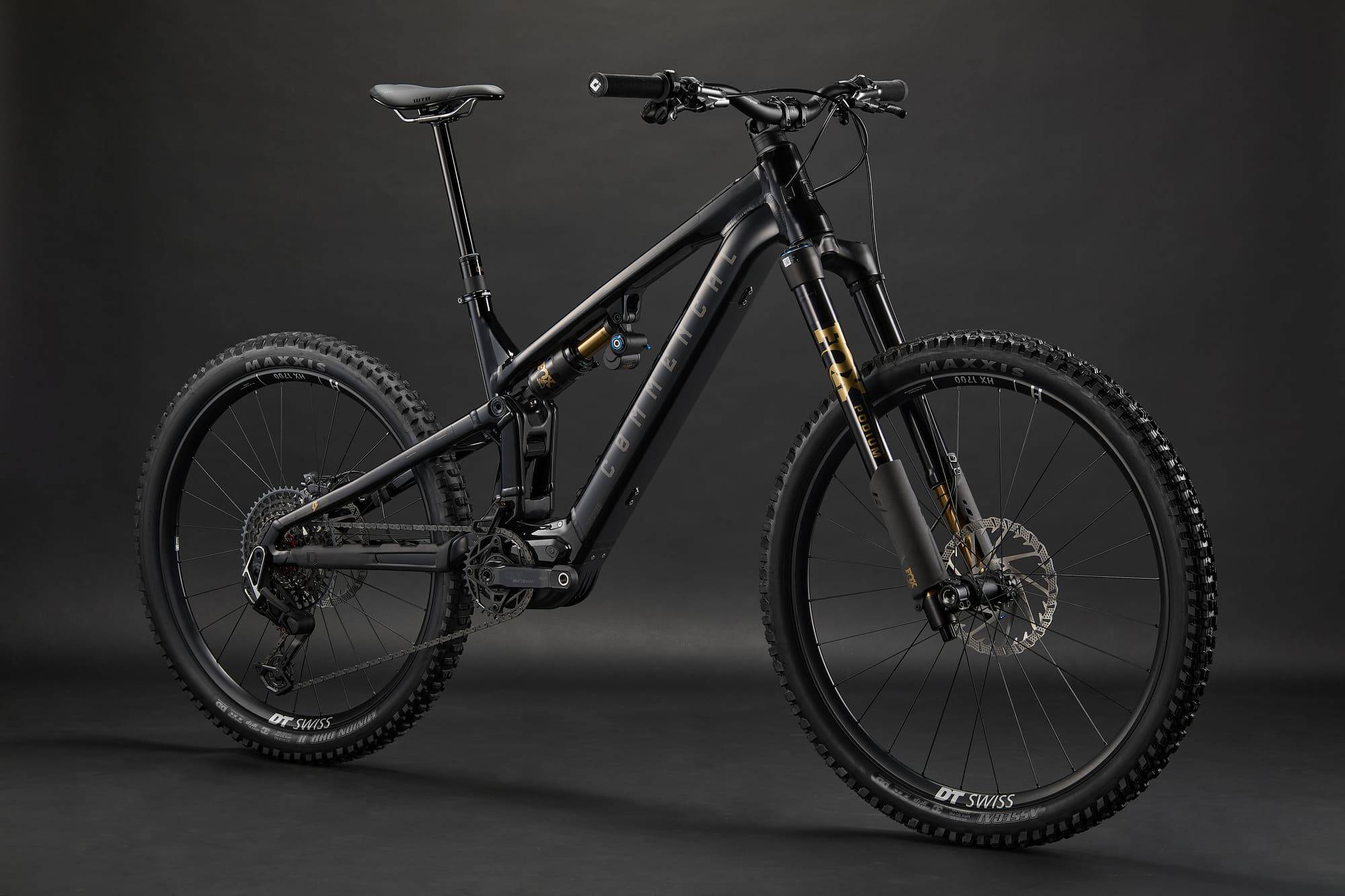 COMMENCAL META POWER SX AVINOX PODIUM PURE BLACK 2027