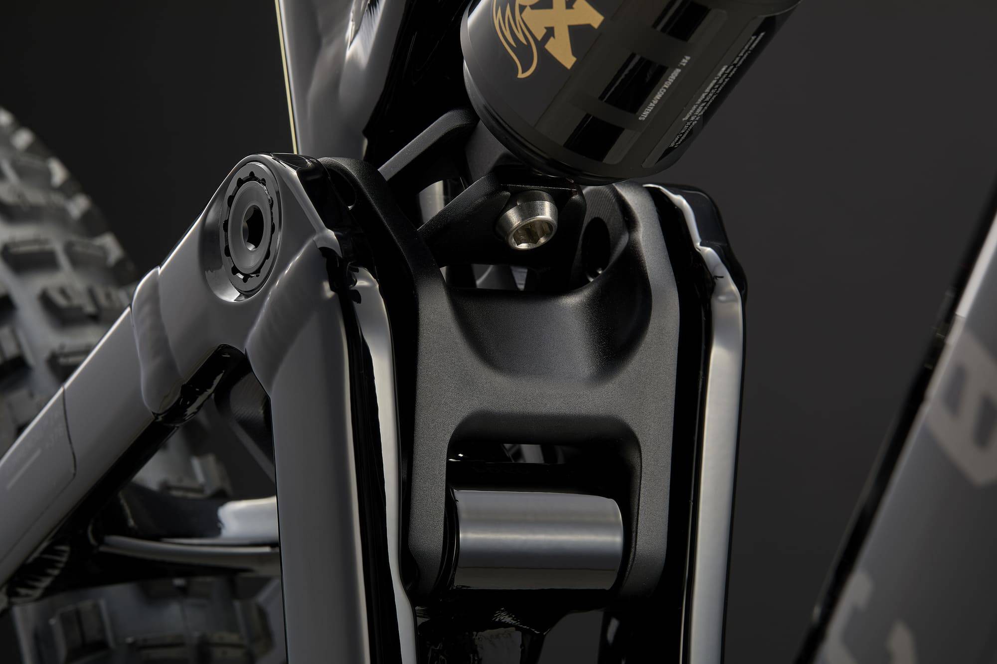 COMMENCAL META POWER SX AVINOX PODIUM PURE BLACK 2027