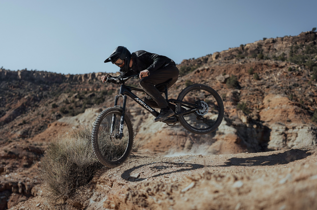 Amflow PX Carbon